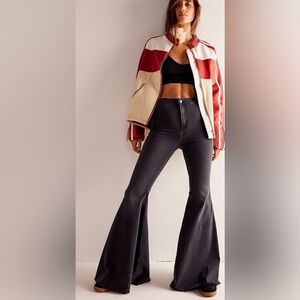 Women's Black Flared Jeans